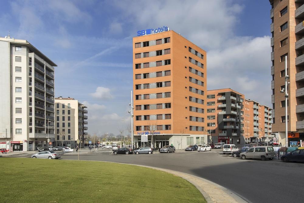 Hotel Sb Express Tarragona Bagian luar foto